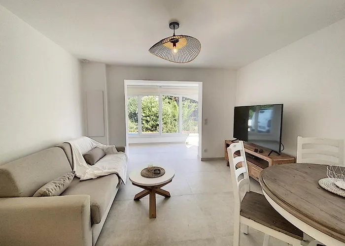 Apartment Superbe Au Coeur Du Cap D'antibes Antibes